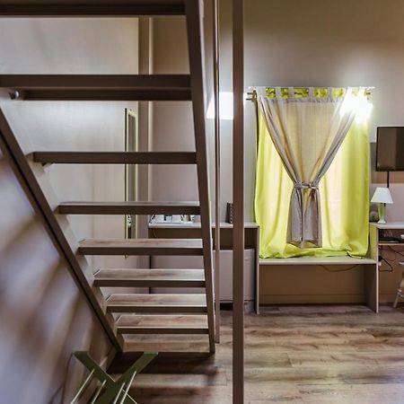 مانربا ديل جاردا Antico Borgo B&B Con Spa - Adults Only المظهر الخارجي الصورة