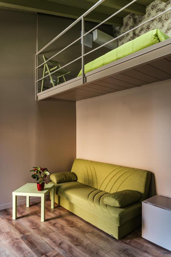 مانربا ديل جاردا Antico Borgo B&B Con Spa - Adults Only المظهر الخارجي الصورة